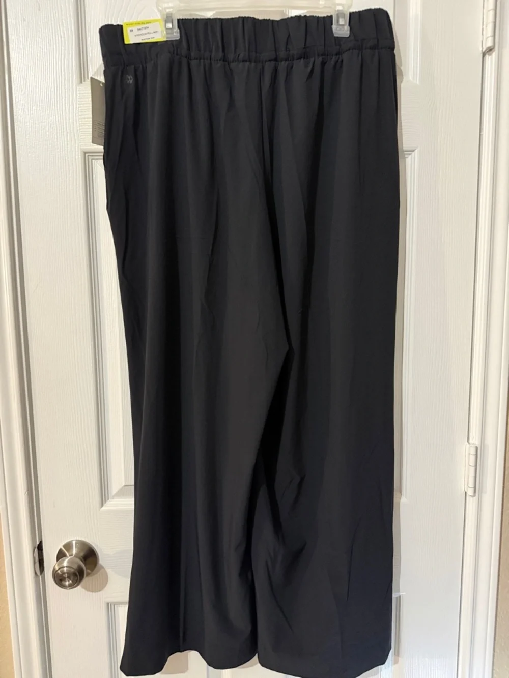 all in motion wide leg Black Pants - Picture 4 of 4